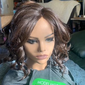 NEW Model Model Jina Wig in color #4